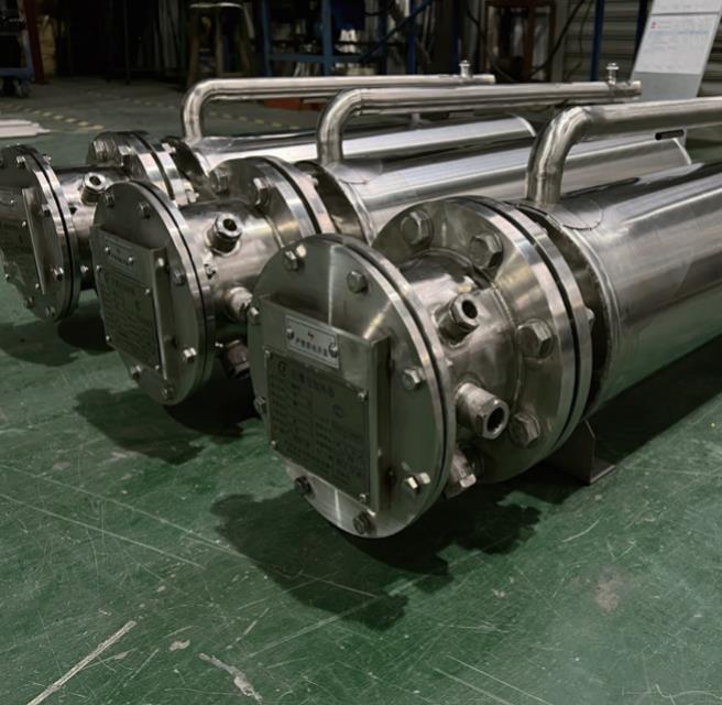 導熱油電加熱設(shè)備介紹電加熱是將電能轉(zhuǎn)換為熱能的過程